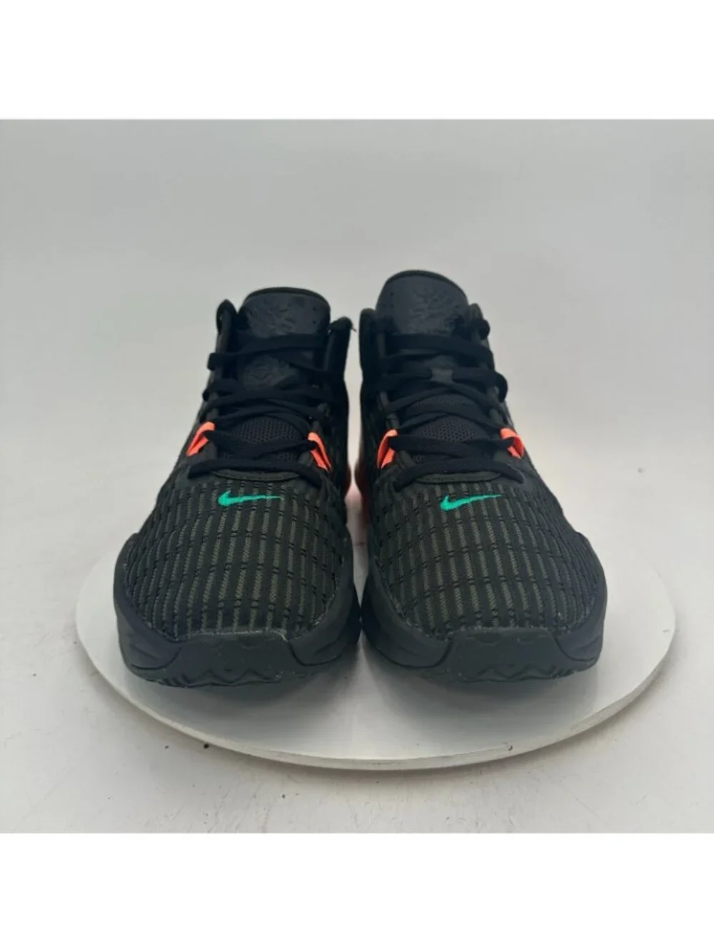 Nike Lebron Witness 6 Men Size 12 CZ4052-001 Black Sequoia Silver Training Shoes